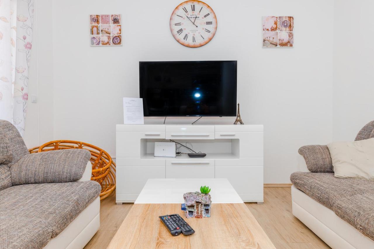 Spacious 2-Bedroom Apartment With Terrace And Parking Cavtat Eksteriør billede