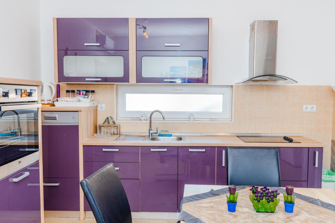 Spacious 2-Bedroom Apartment With Terrace And Parking Cavtat Eksteriør billede